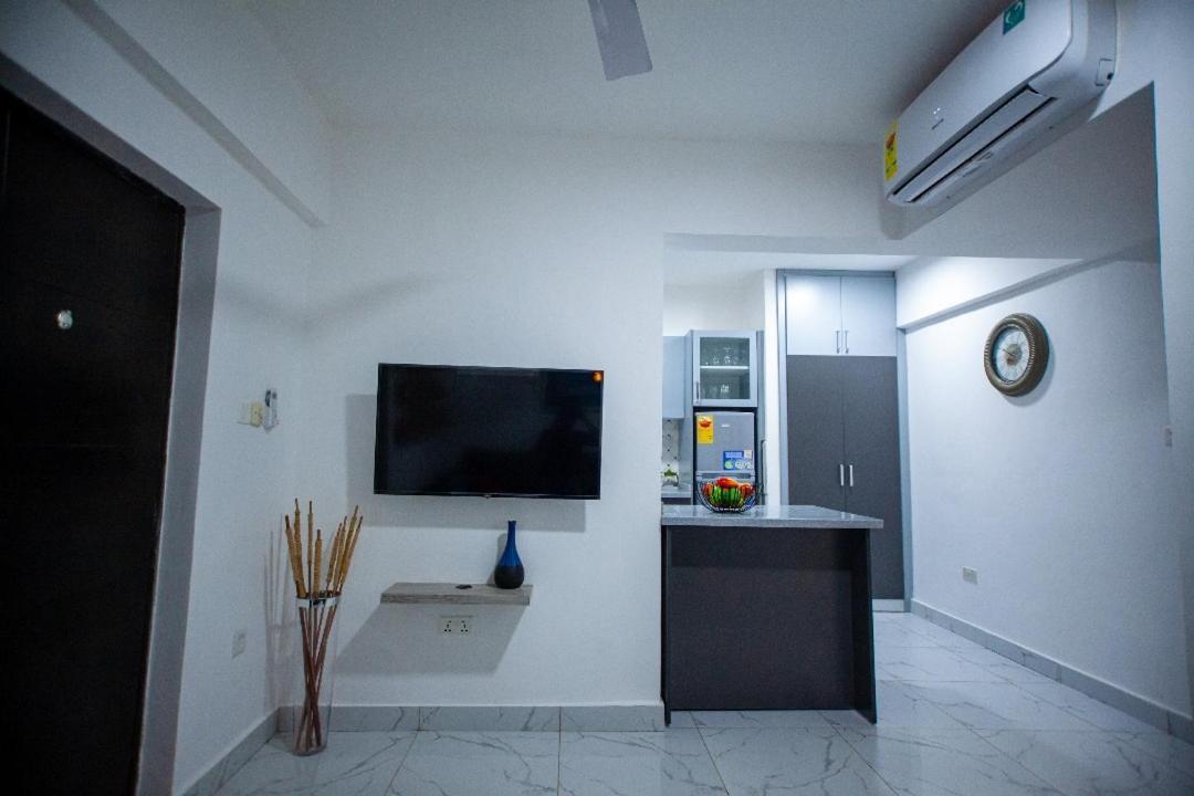 Tracdell Apartment Accra Ngoại thất bức ảnh